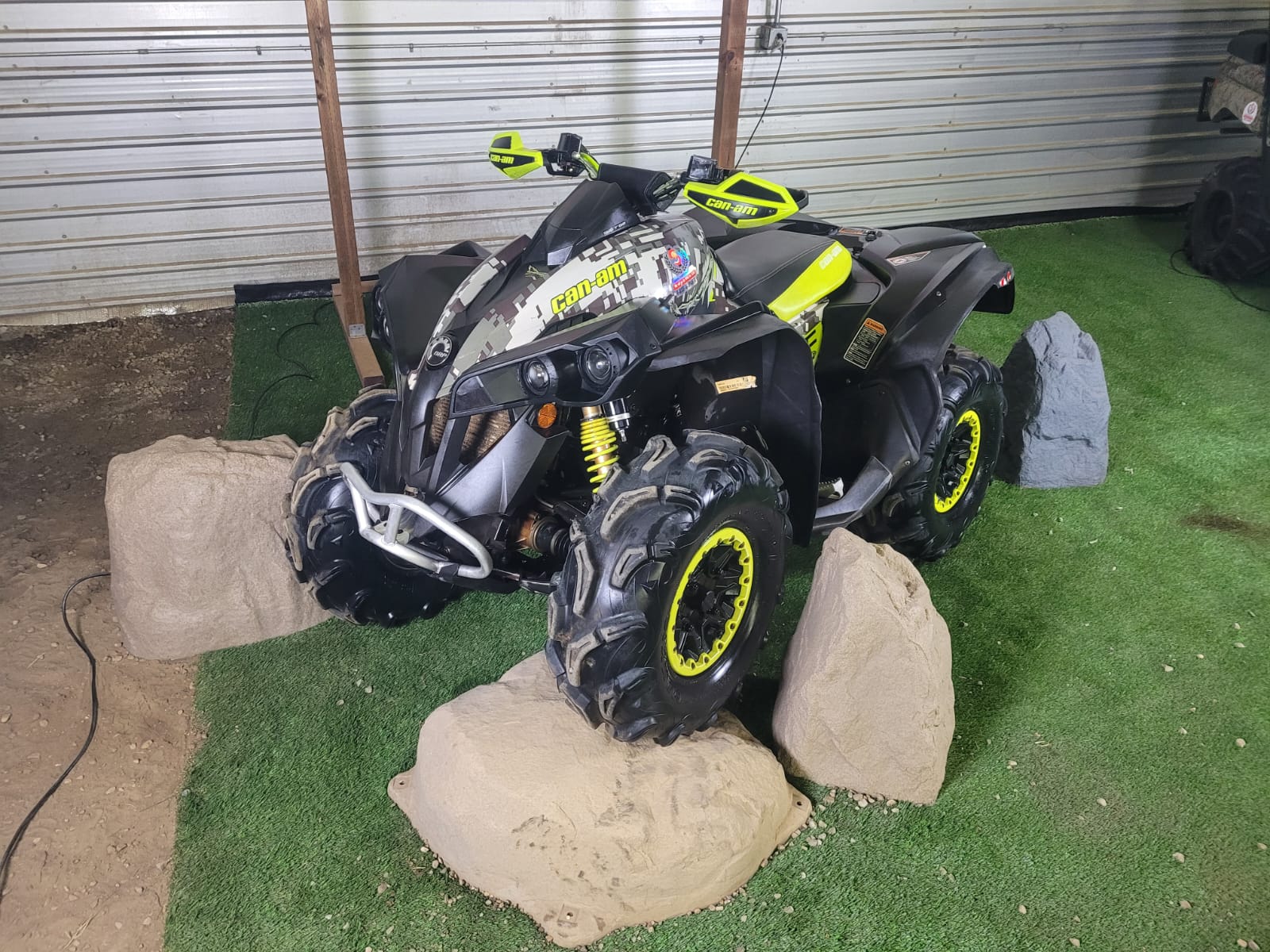 UNLEASH ADRENALINE WITH THE CANAM RENEGADE XXC 1000 OFFROAD MARVEL