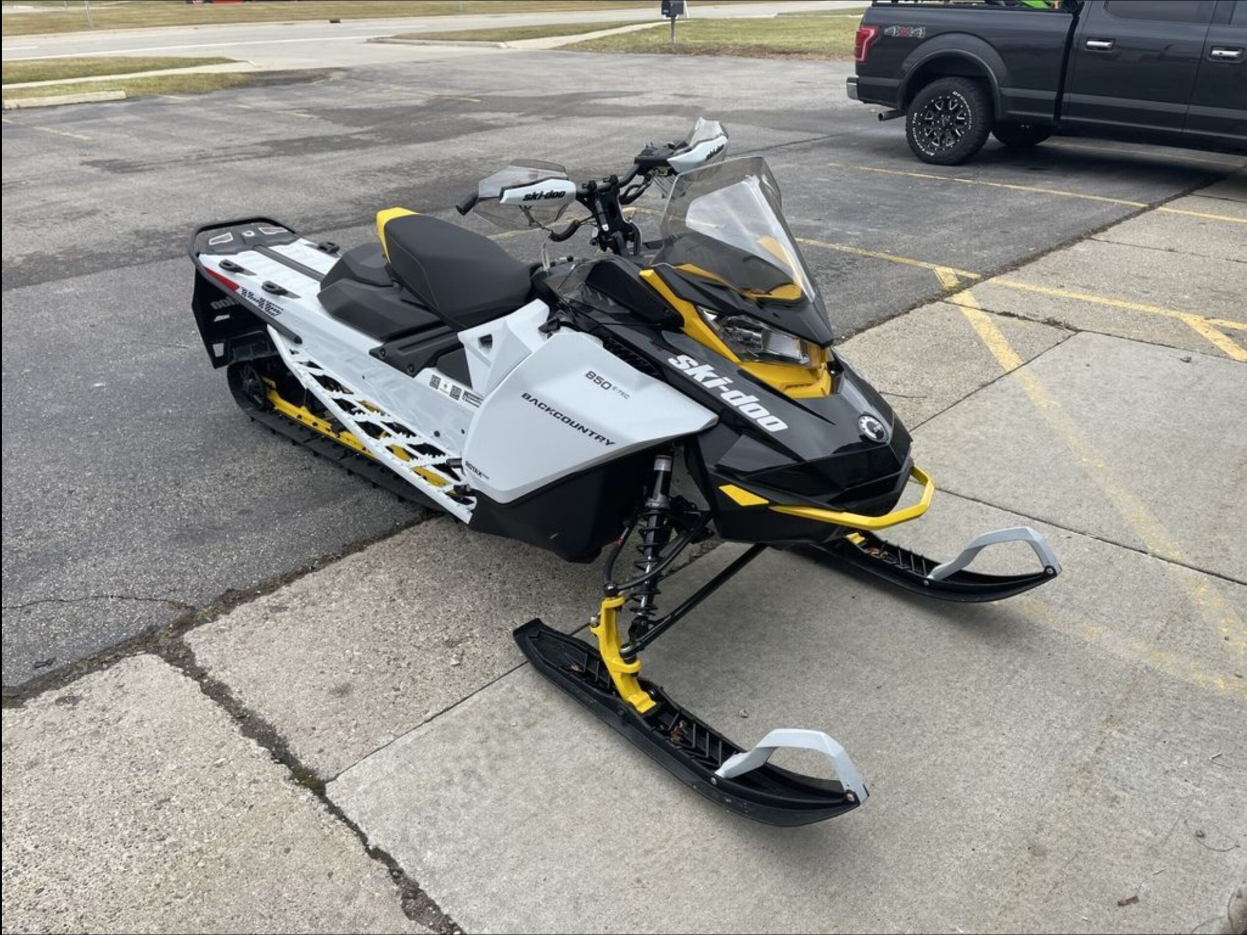 2023 SKI-DOO BACKCOUNTRY ROTAX 850 E TEC COBRA YELLOW FOR $90 BW!
